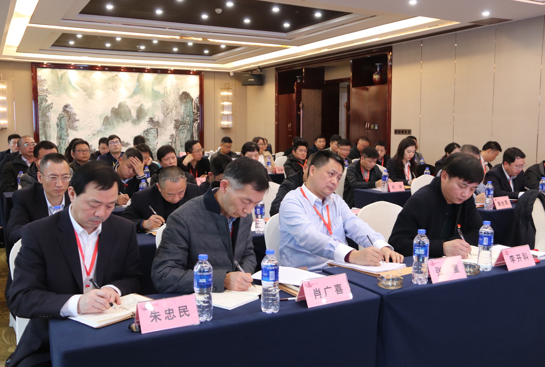20210406438967.jpg 陈国初讲党史进建教育专题党课_9768_副本 (1).jpg